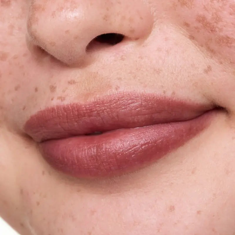Essence Baume à lèvres Nude Blur Soufflé 06, 3 g
