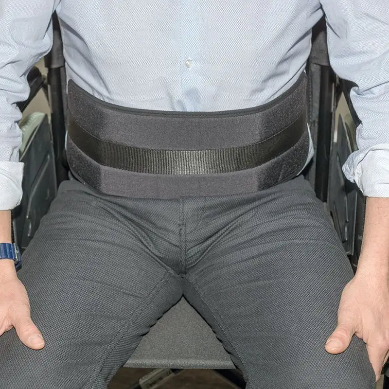 Garcia 1880 Positionnement du fauteuil roulant et ceinture de sécurité