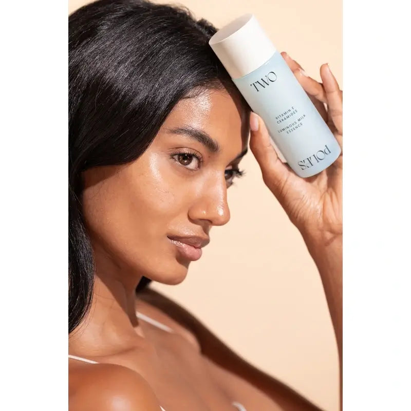 Essence lactée lumineuse Two Poles, 80 ml