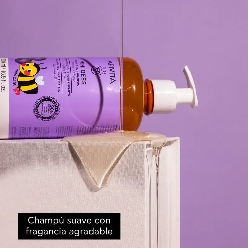 Shampooing doux pour enfants Apivita avec canneberge et miel, 500 ml