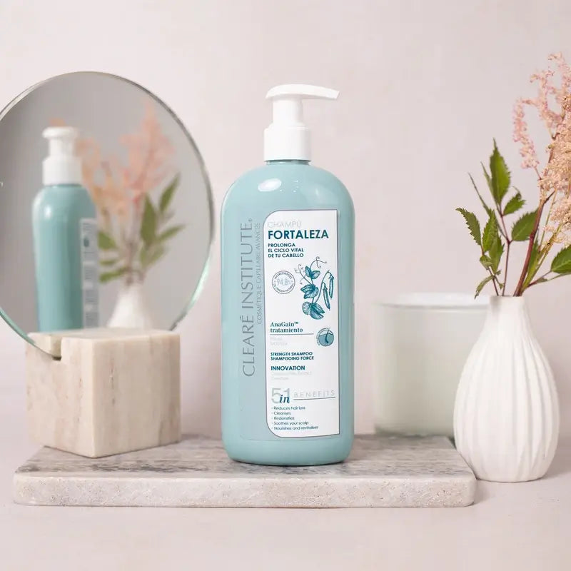 Clearé Institute Shampooing anti-chute 400 Ml.