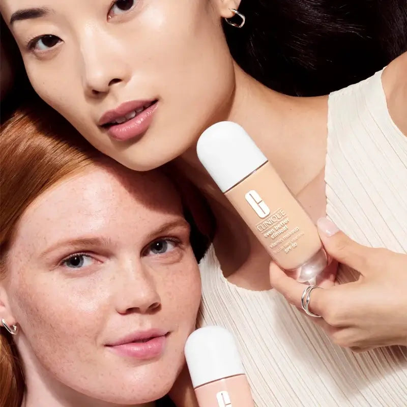 Clinique Even Better Vitamin Makeup Fond de teint Spf50 Light Medium Cool 4, 30 ml