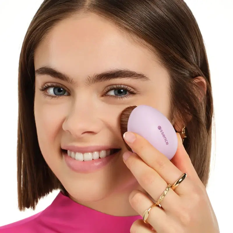 Essence Kabuki Face Brush 01, 1 pièces