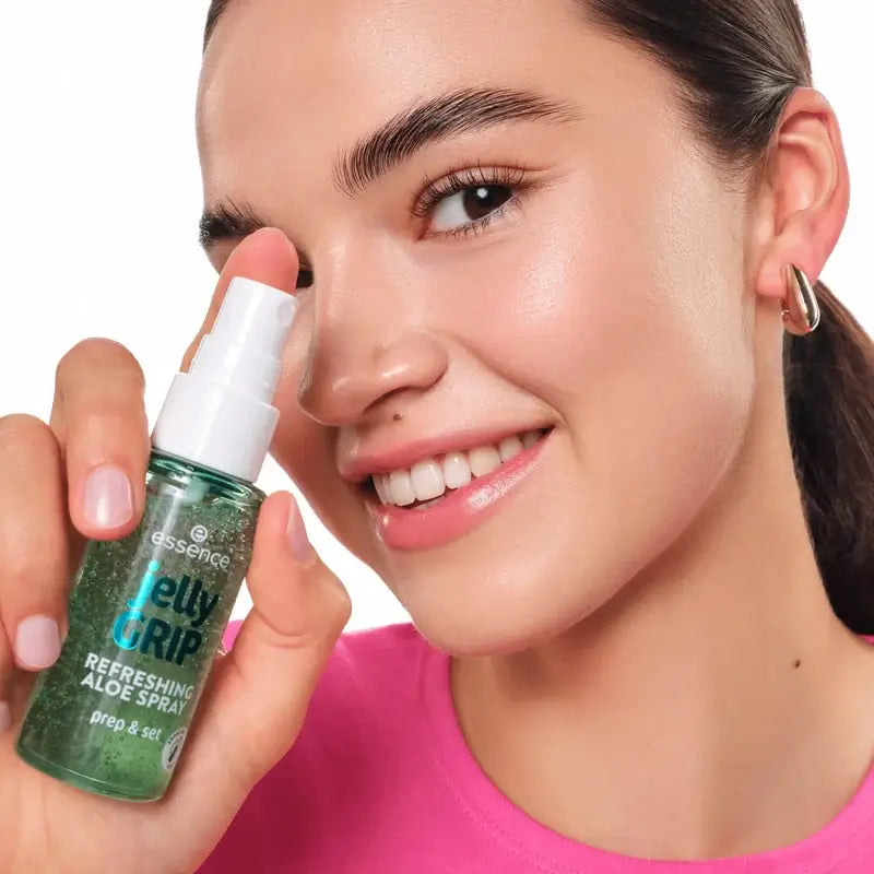 Essence Spray rafraîchissant avec gelée d'aloès , 50 ml