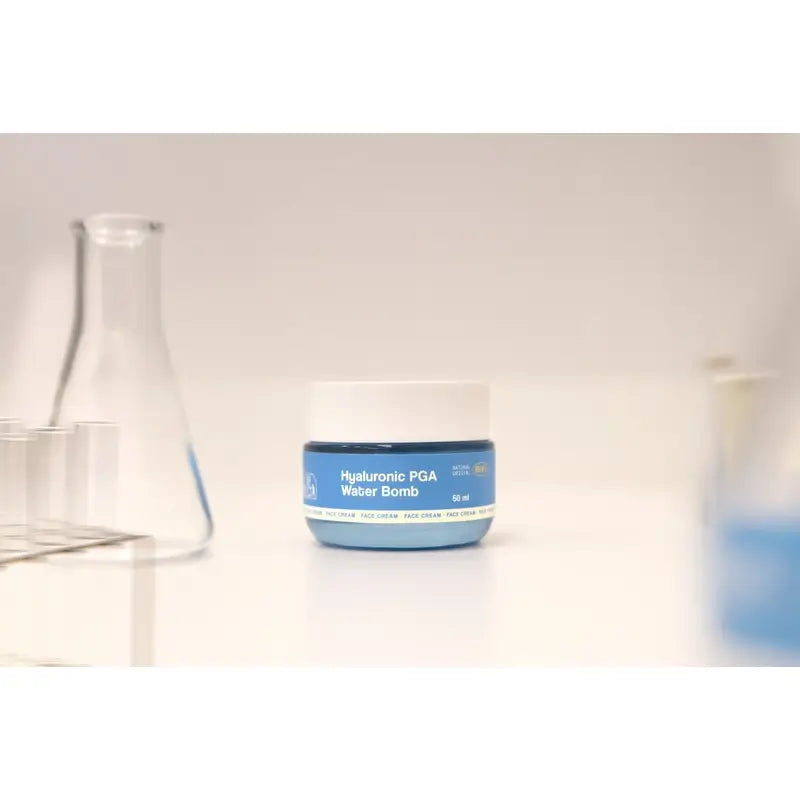 Freshly Cosmetics Bombe d'eau Hyaluronic Pga pour le visage, 50 ml