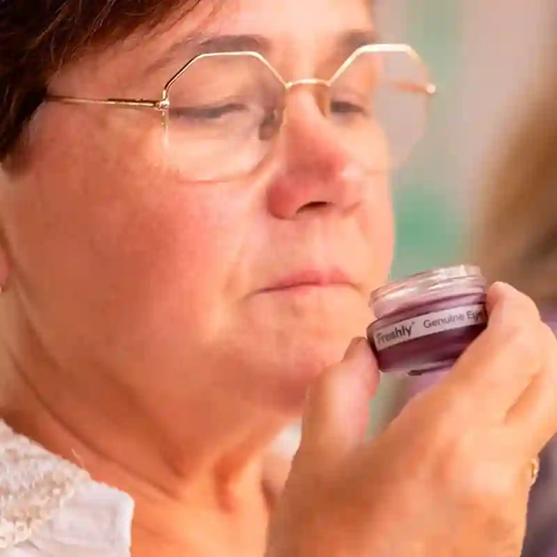 Crème contour des yeux Freshly Genuine, 15 ml