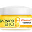 La crème de jour éclaircissante Garnier à la vitamine C nourrit, corrige les rides et redonne de l'éclat jour après jour.