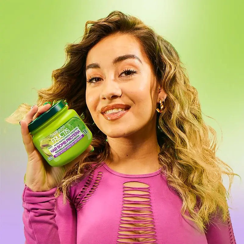 Garnier Fructis Nutri Curls Hair Bomb Masque capillaire nourrissant aux protéines et à l'huile de pistache 320 Ml.