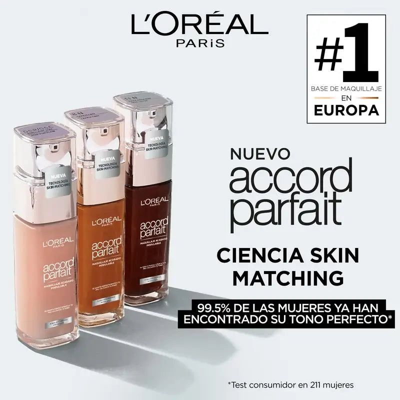 L'Oréal Paris Accord Parfait Fond de teint à l'acide hyaluronique 4.5.N