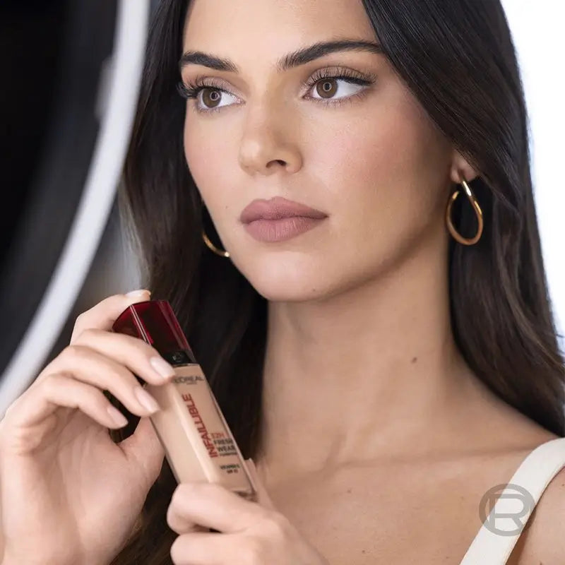 L'Oréal Paris Fond de teint Infaillible 32H Freshwear 30Ml Teinte 015