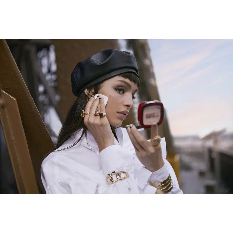 L'Oréal Paris Infallible 24H Poudre Compacte Matte Longue Durée Teinte 130 True Beige Pour Peaux Moyennes