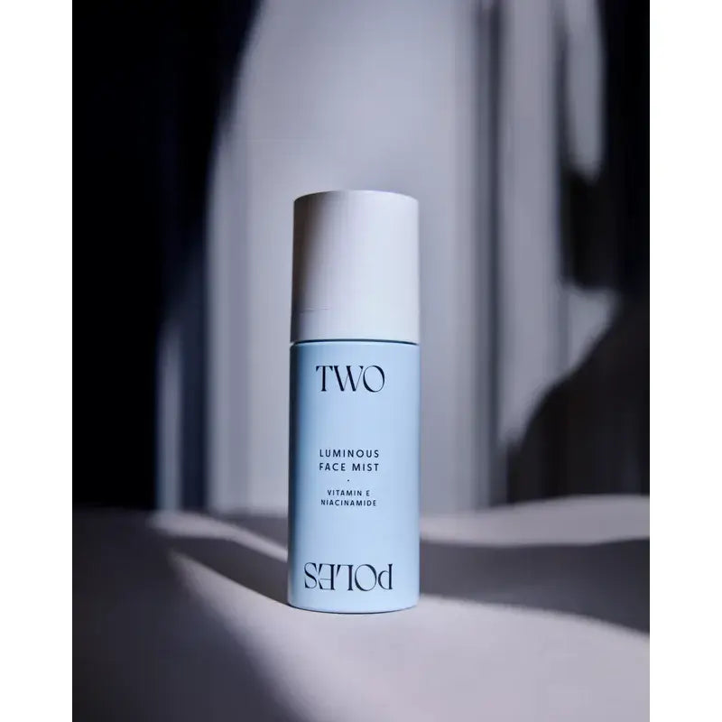 Brume lumineuse pour le visage