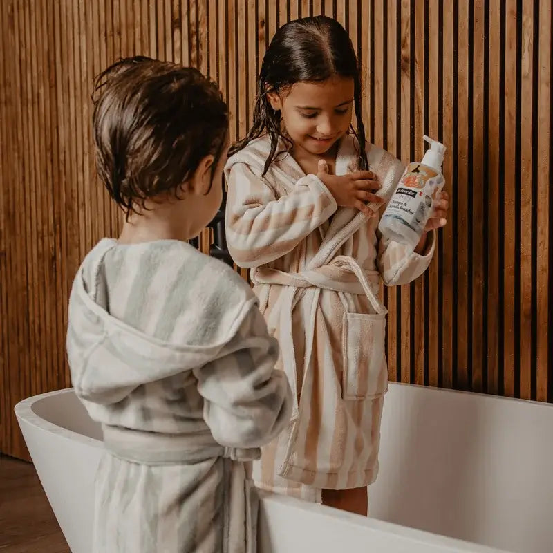 Suavinex Shampooing Conditionnant 3 à 10 ans, 300 Ml