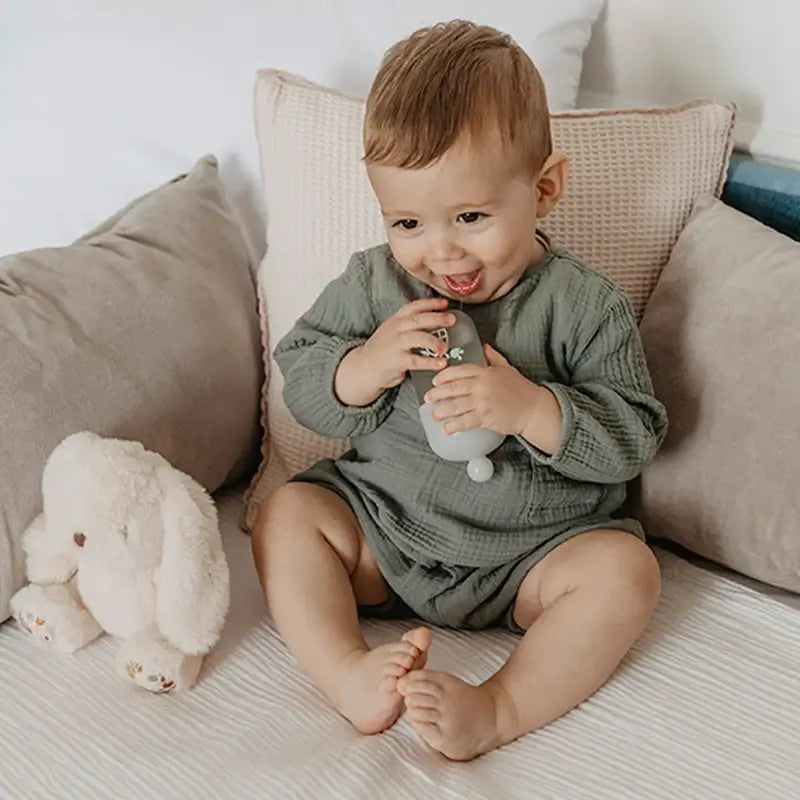 Suavinex Baby Pack avec Baby Cologne 100 Ml + Travel Format 50 Ml + Peluche pour bébé