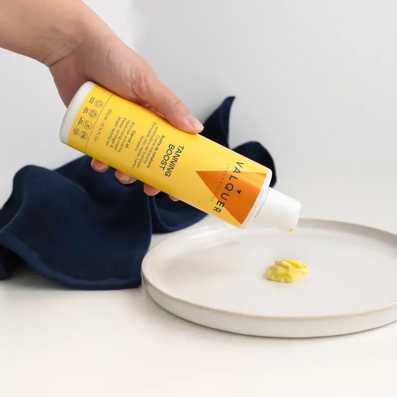 Valquer Sunscreen Tan Activating Moisturising Emulsion, 300 ml